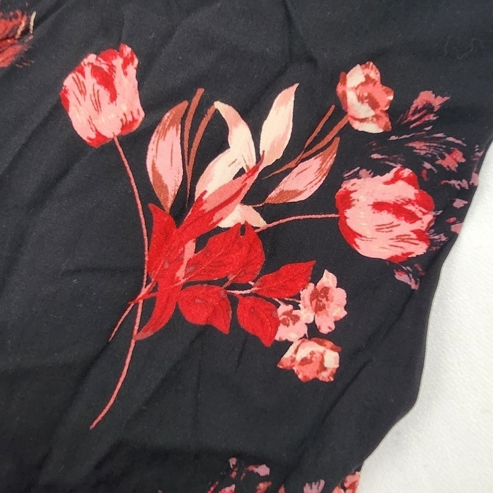 Torrid Black Challis Ruffle Trim Pullover Top/ Floral Print Flowy Blouse - Picture 10 of 10